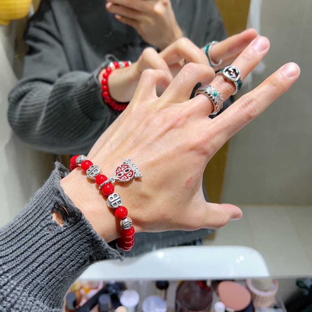 Balenciaga luxury bracelet 8