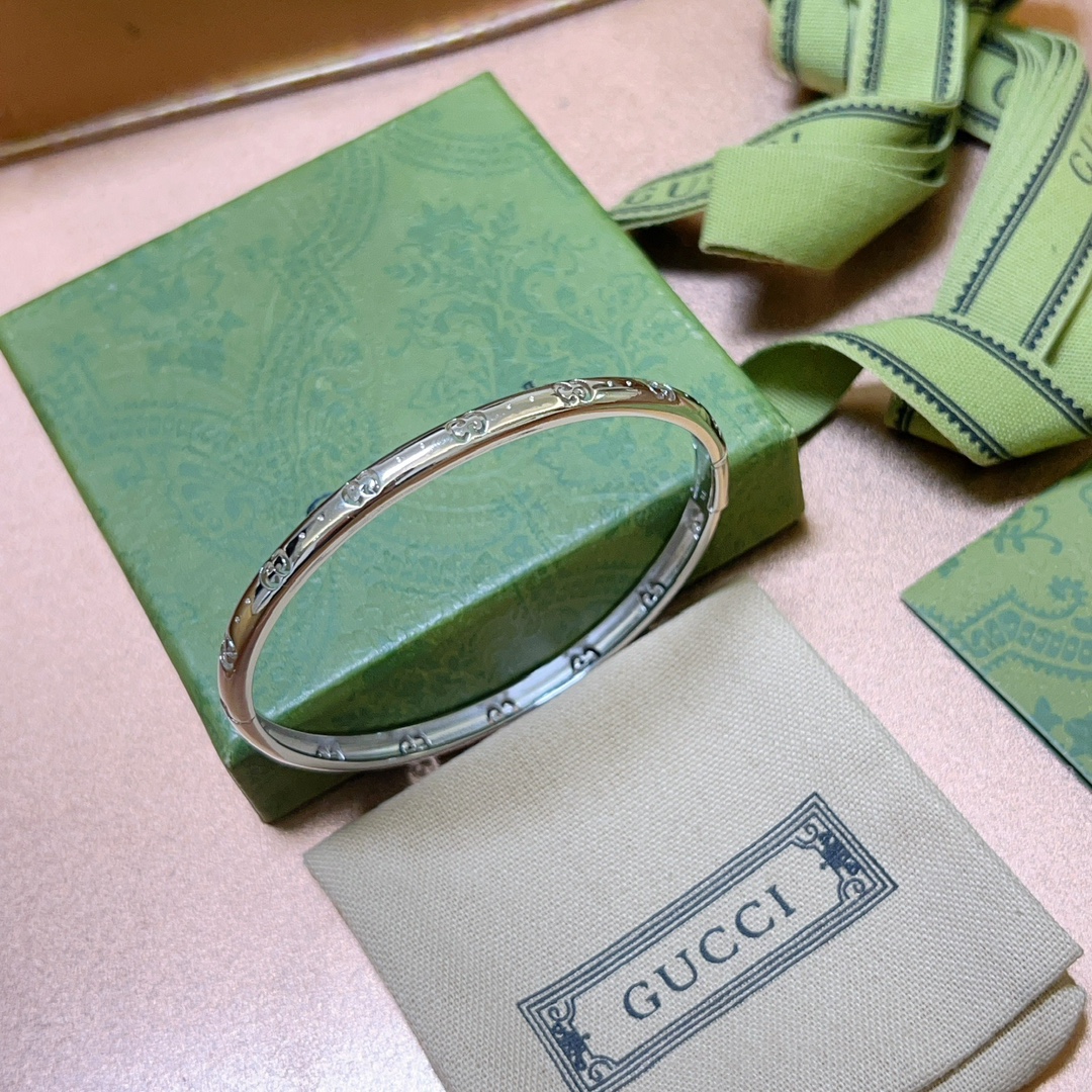 Gucci luxury item 2
