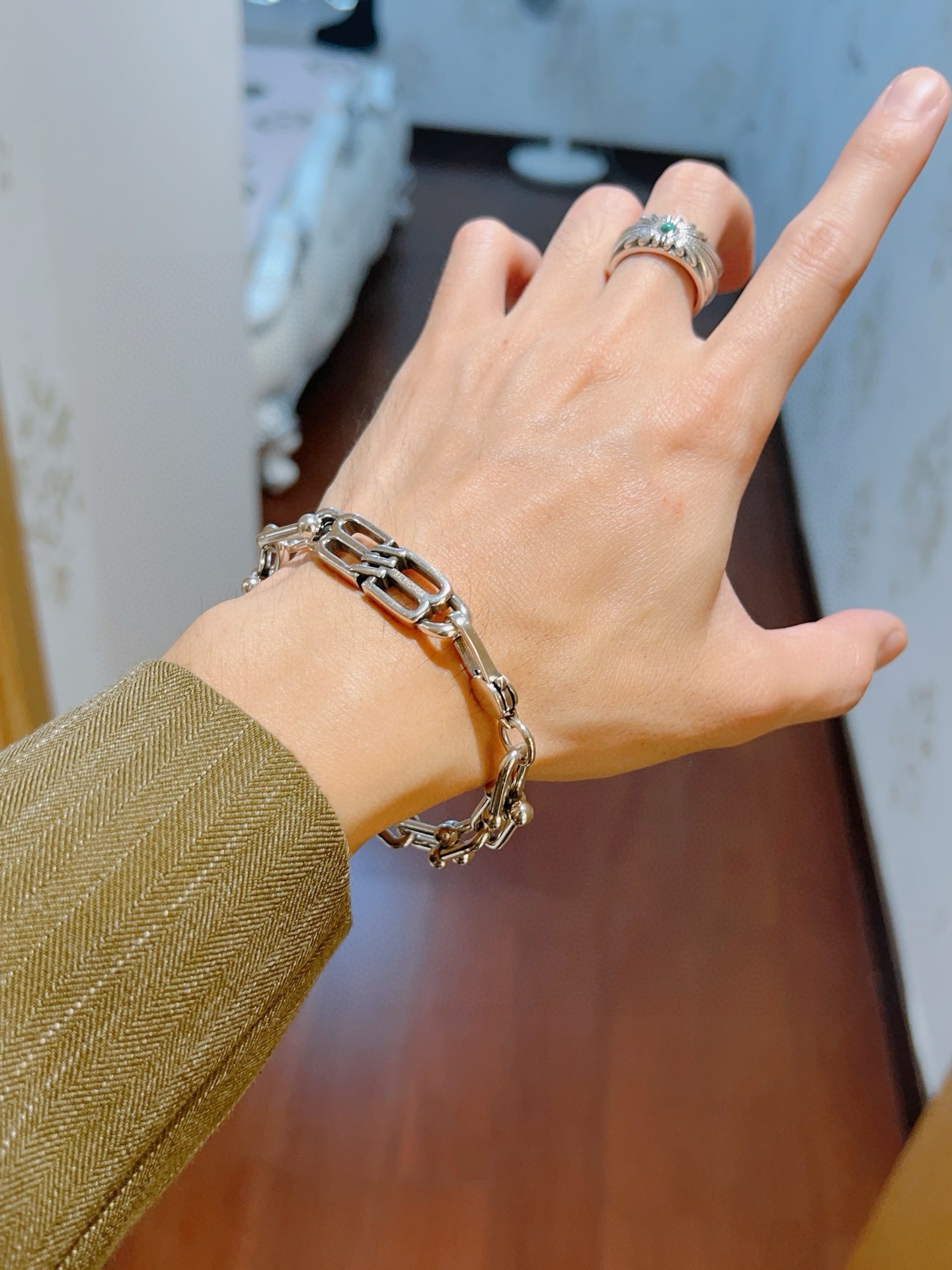 Balenciaga luxury bracelet 6