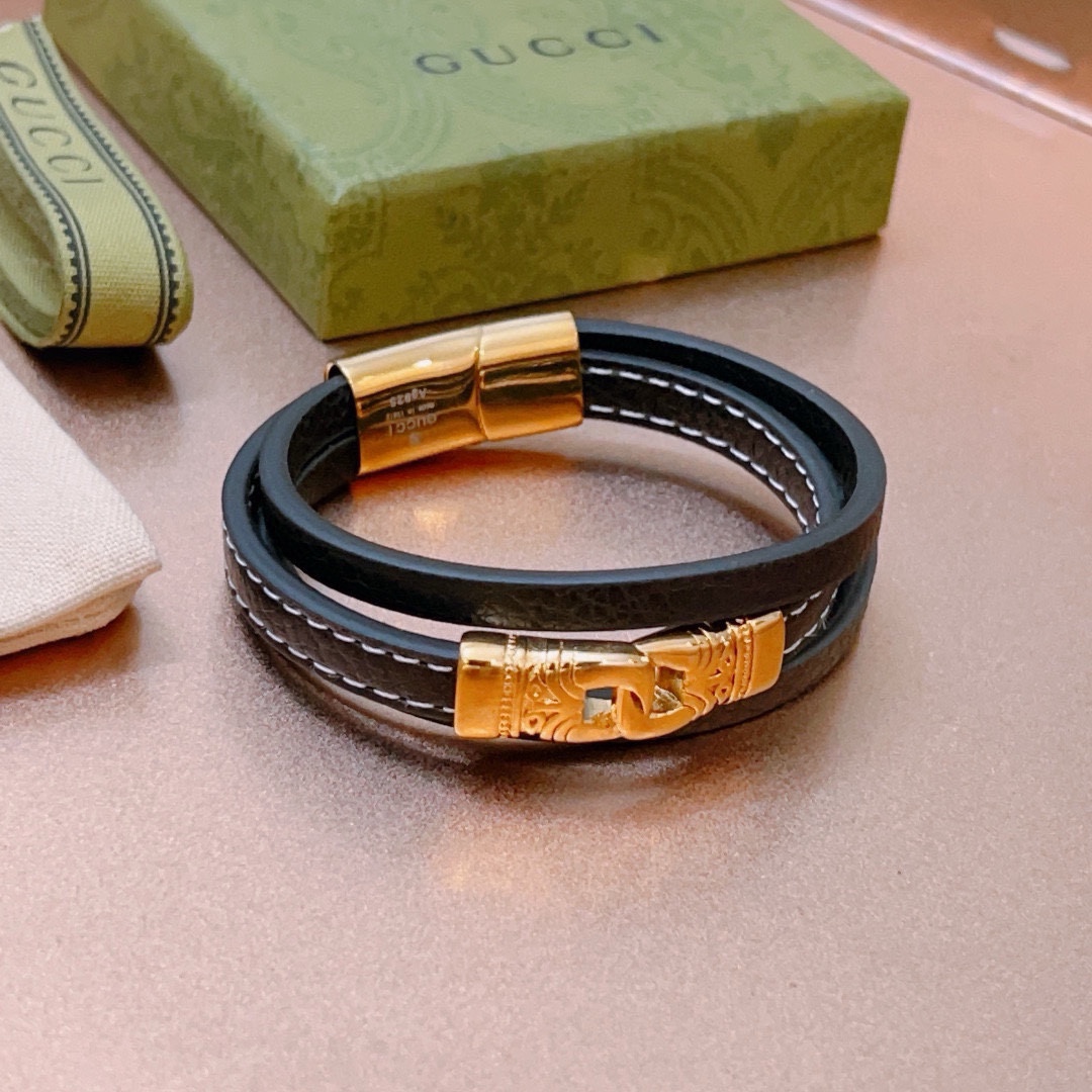 Gucci luxury designer product