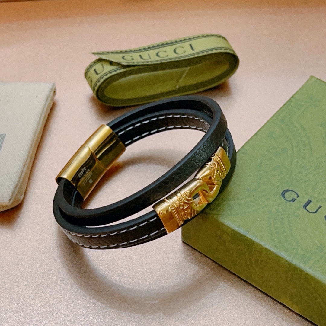 Gucci luxury designer product 9