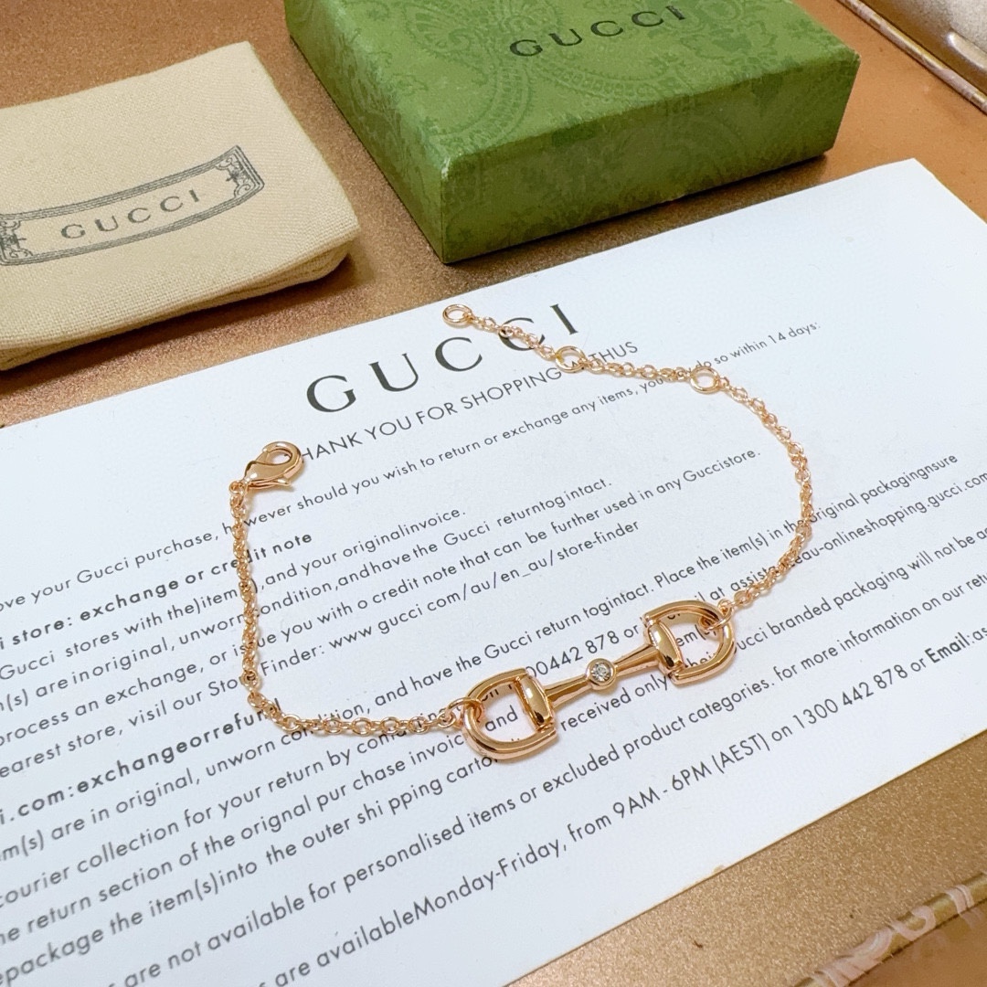 Gucci luxury bracelet 4