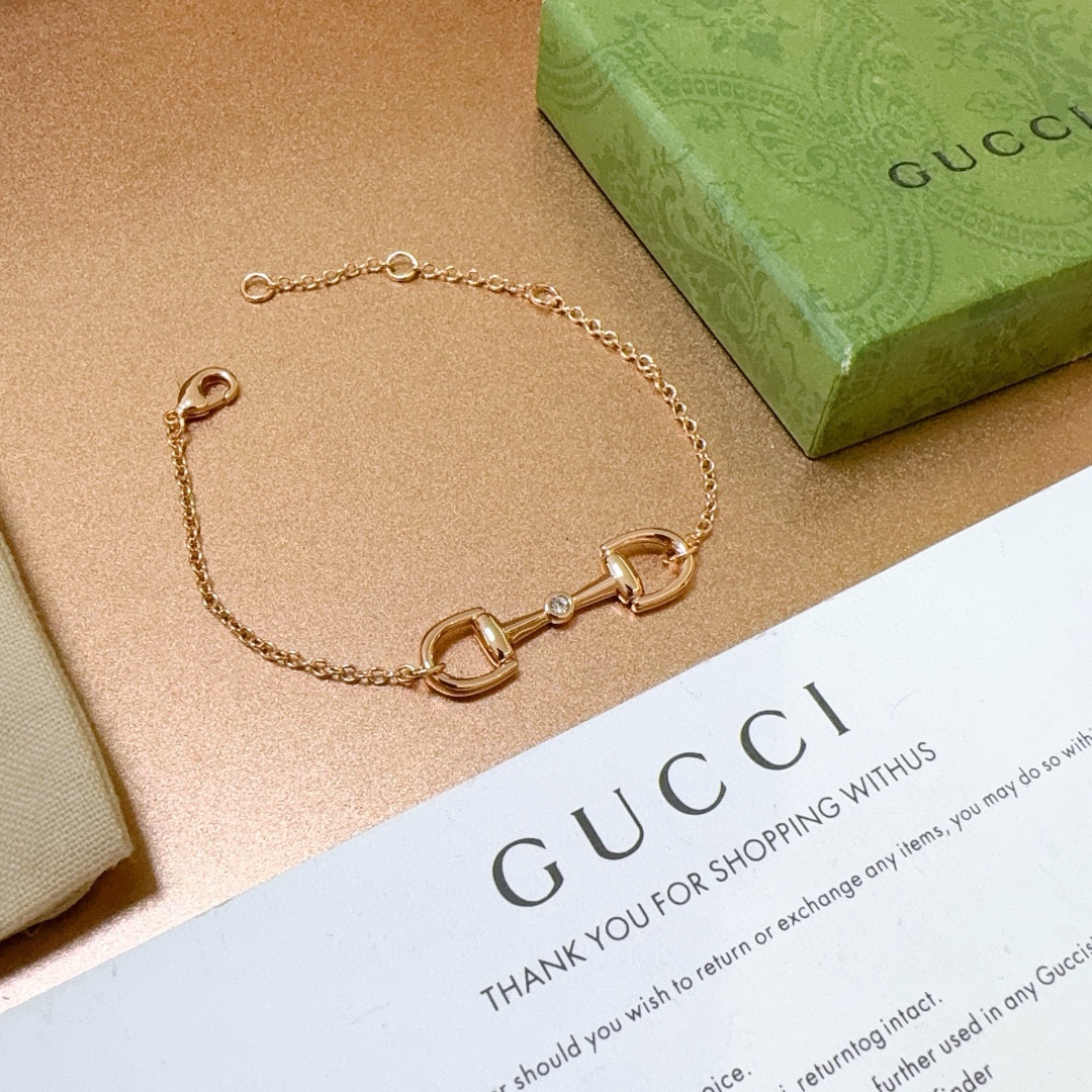 Gucci luxury bracelet 7