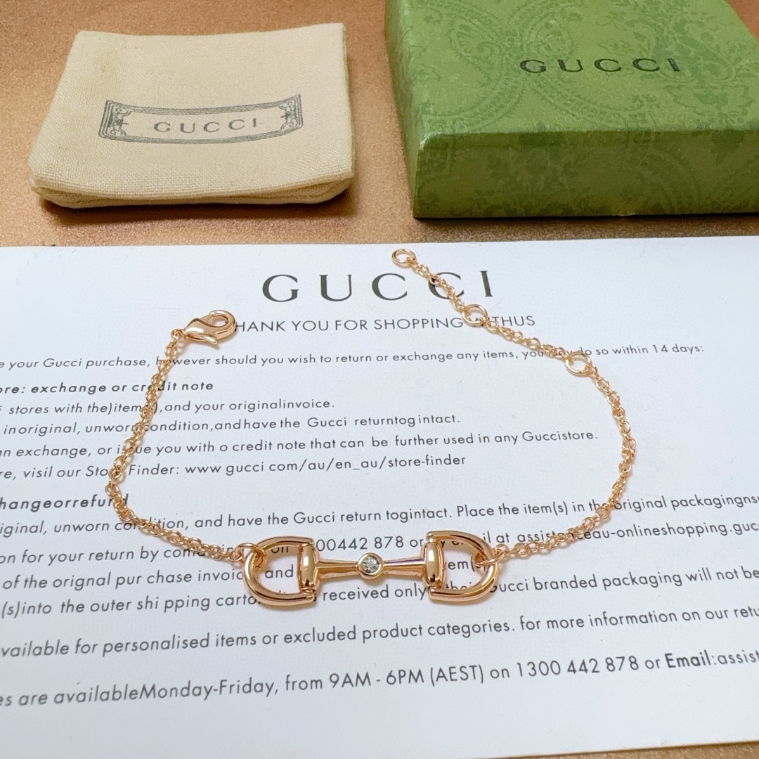 Gucci luxury bracelet 2