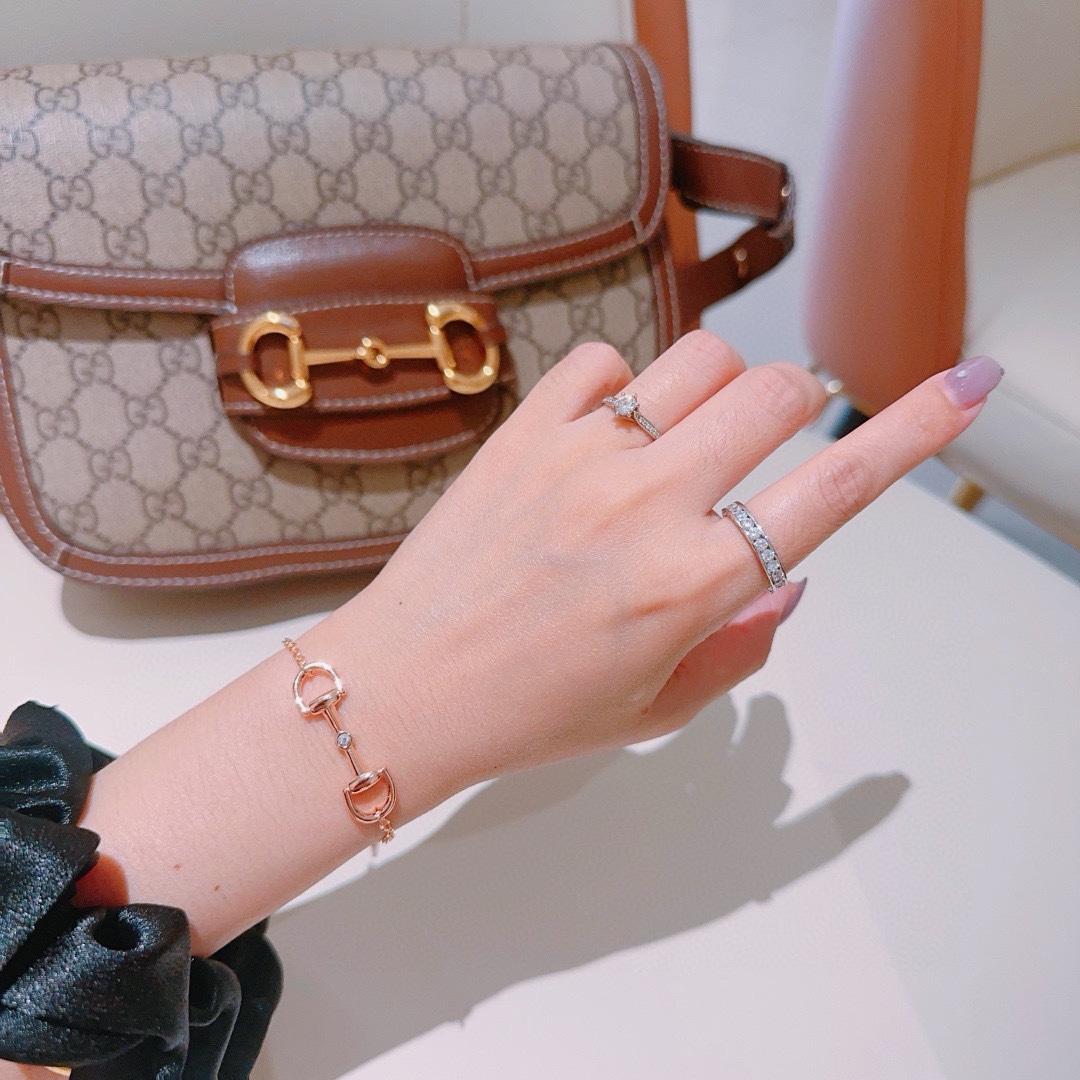 Gucci luxury bracelet 3