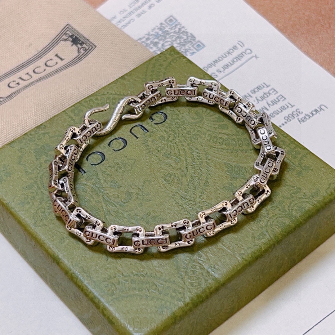 Gucci luxury bracelet 4