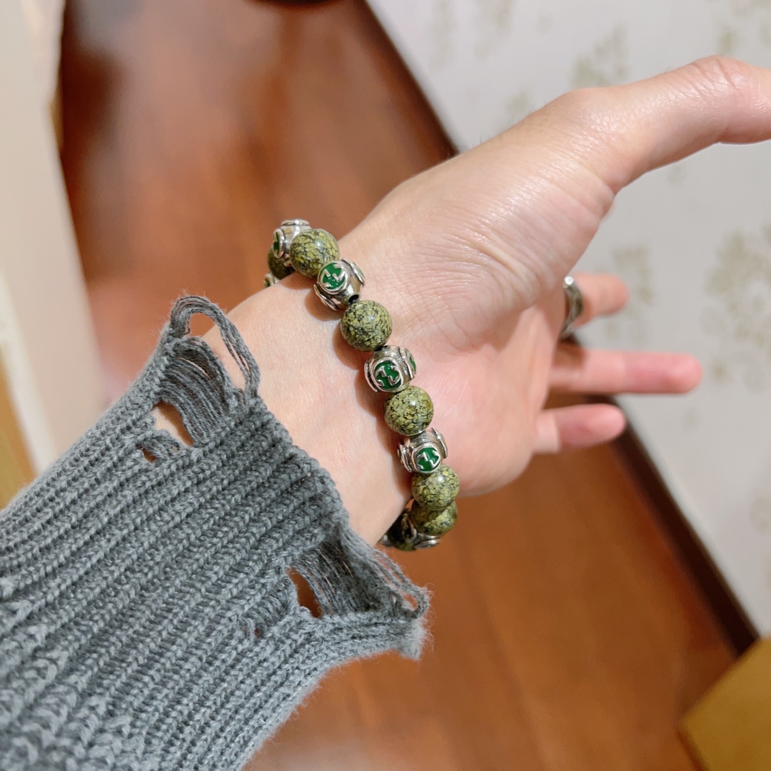 Gucci luxury bracelet 4