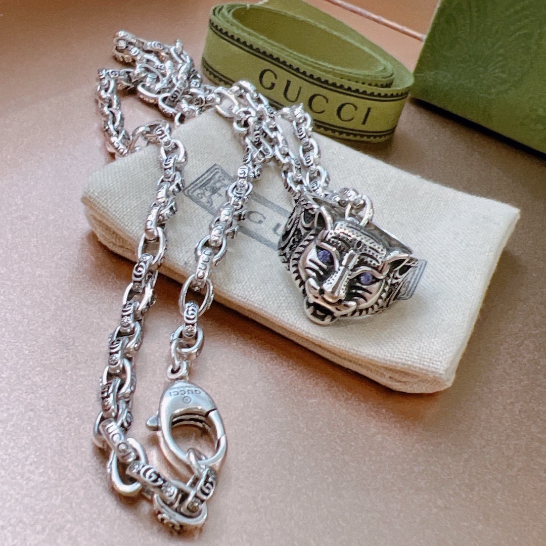 Gucci luxury necklace 8