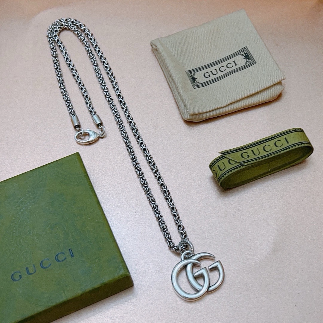 Gucci luxury necklace 8