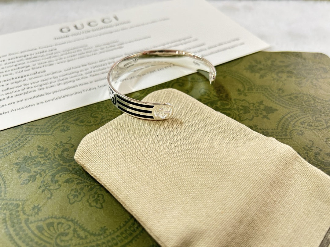 Gucci item 6
