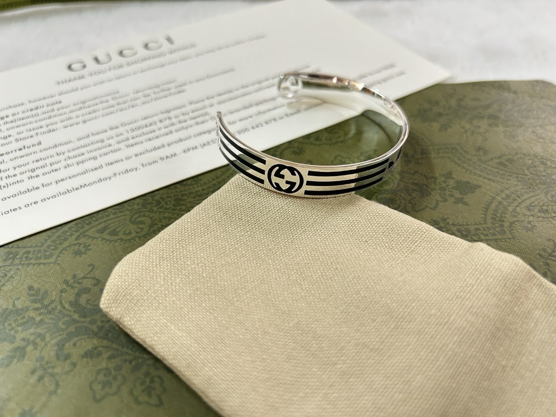Gucci item 3