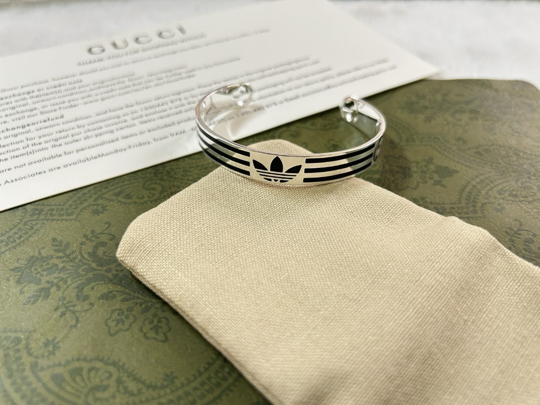 Gucci item 2