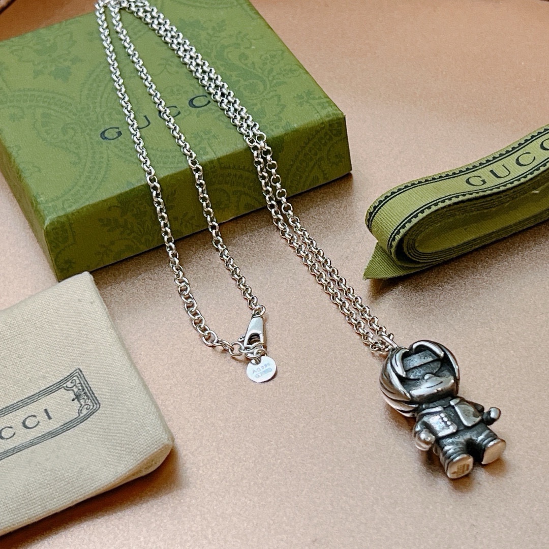 Gucci luxury necklace 4