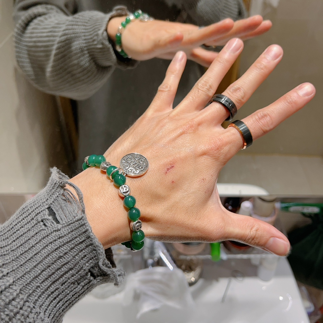 新品发布Gucci古驰手链男女同款 最新款绿玛瑙石手链档次更高Anger Forest系列双g手链 3