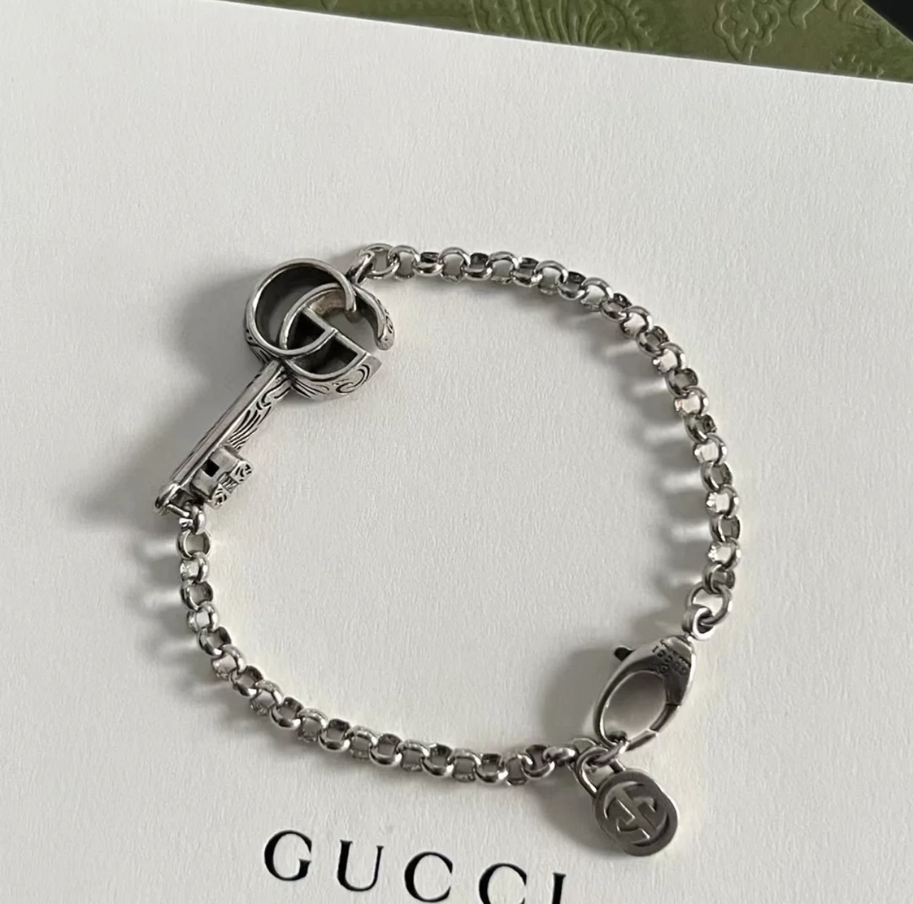 Gucci luxury bracelet 4
