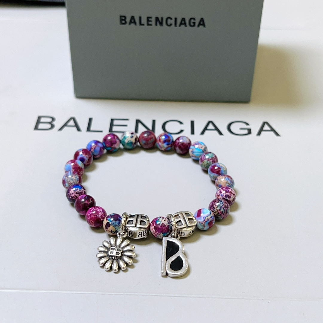 Balenciaga luxury bracelet 4