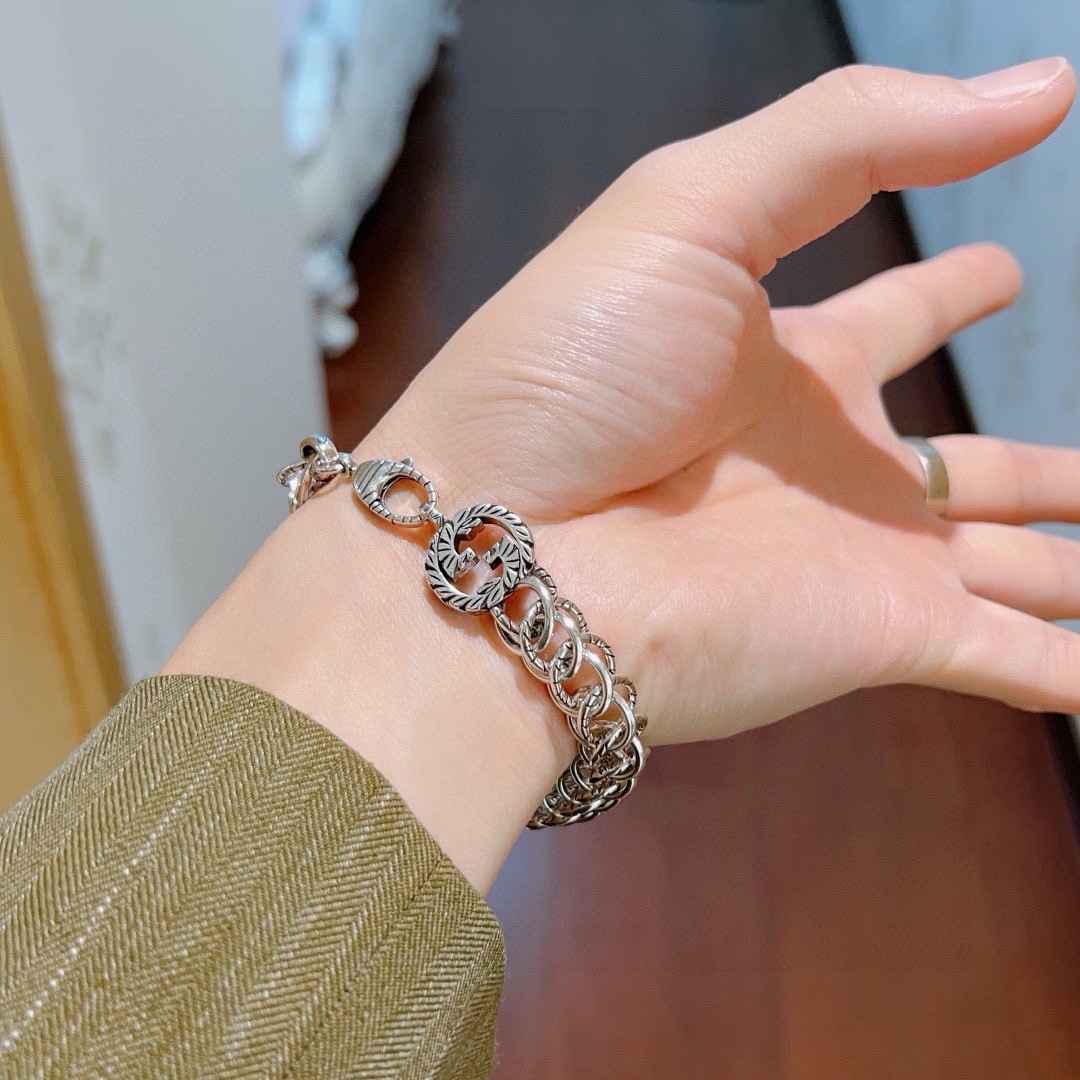 Gucci luxury bracelet 3