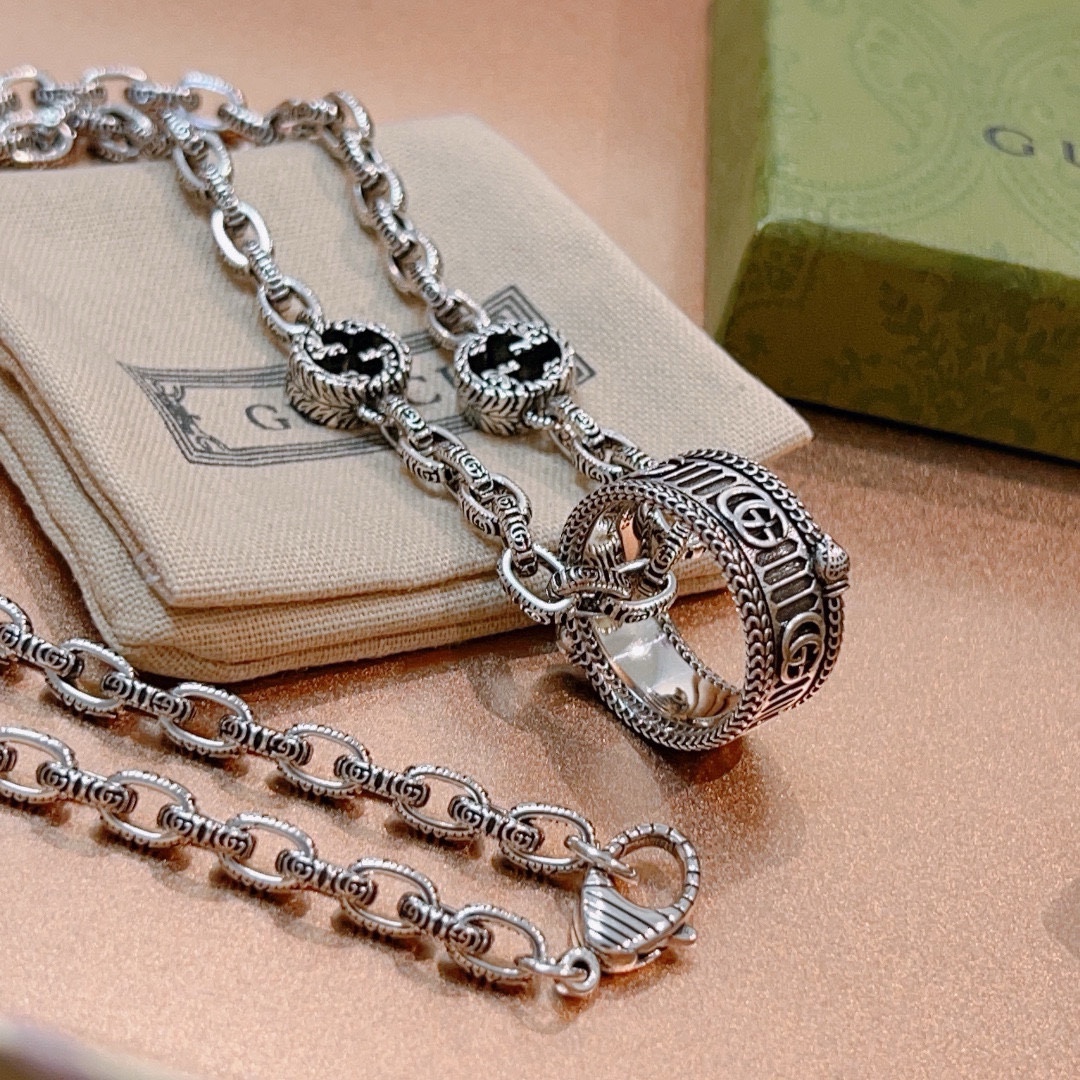 Gucci luxury necklace 2