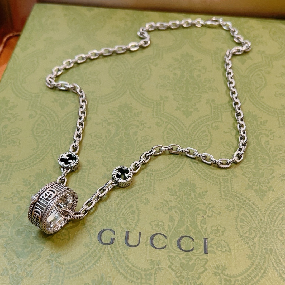 Gucci luxury necklace 7