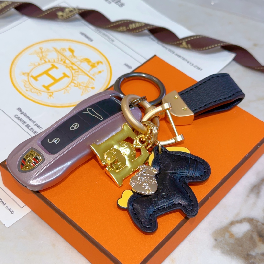 Luxurious Hermes Key Button in Platinum for Customized High-End Craftsmanship - 图片 2