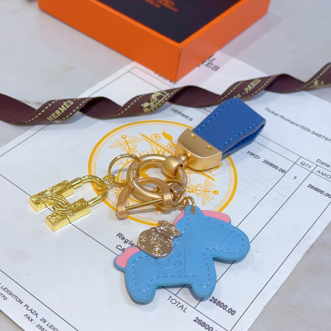 Luxurious Custom Hermes Key Button in Platinum: Masterfully Crafted for Elegance - 图片 2