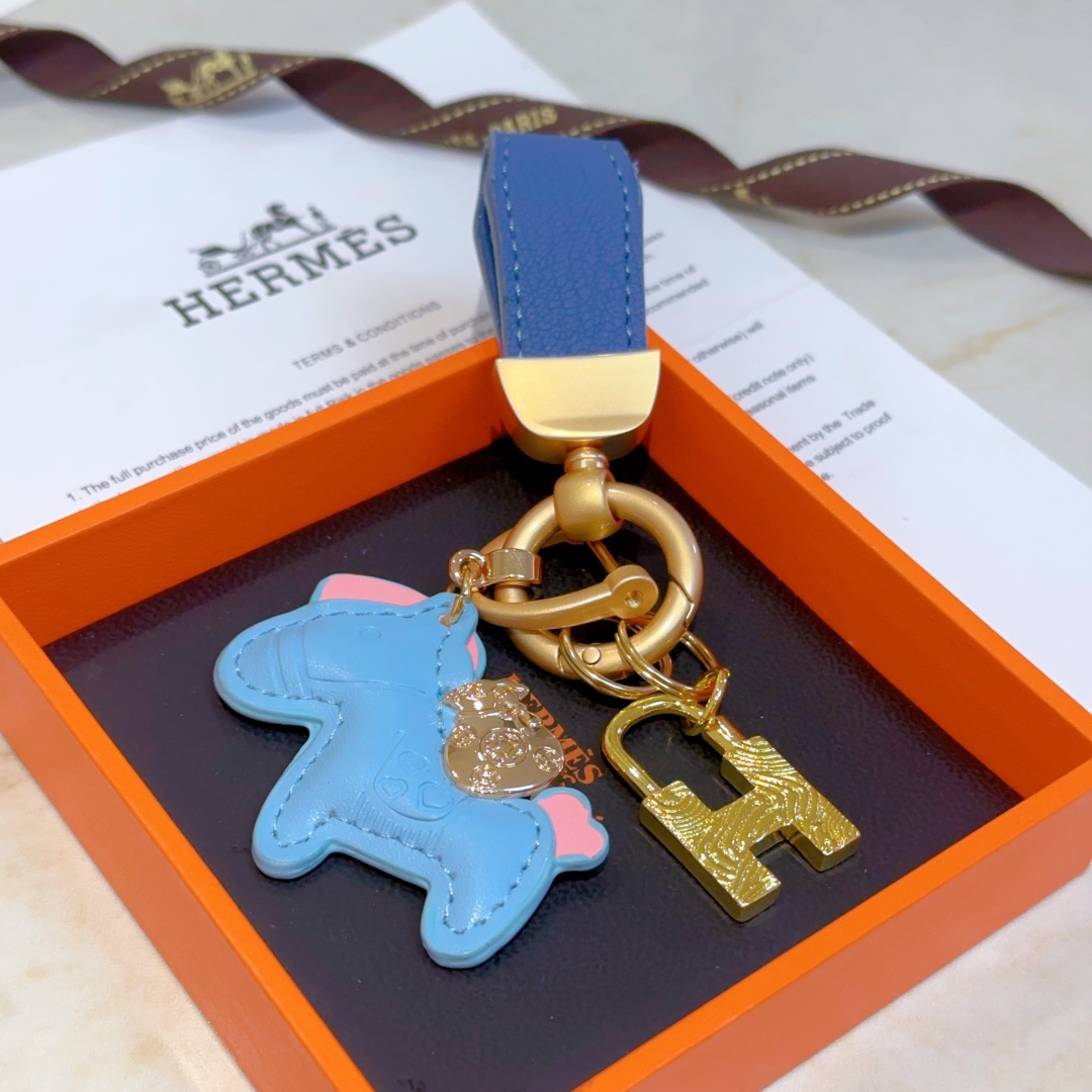 Luxurious Custom Hermes Key Button in Platinum: Masterfully Crafted for Elegance - 图片 6