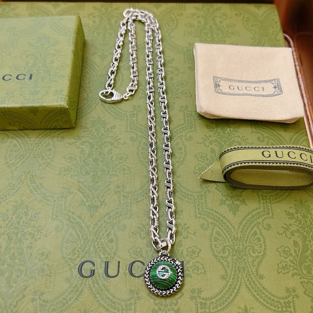 Gucci luxury necklace