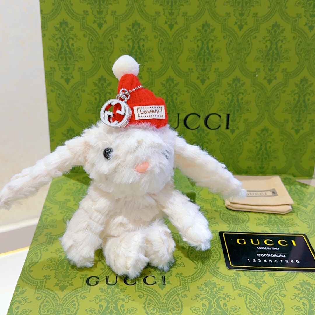 2025款古驰兔爆款来袭 新品发布 👒Gucci古驰钥匙扣古驰包包扣 最新款包包挂饰档次更高Anger 4