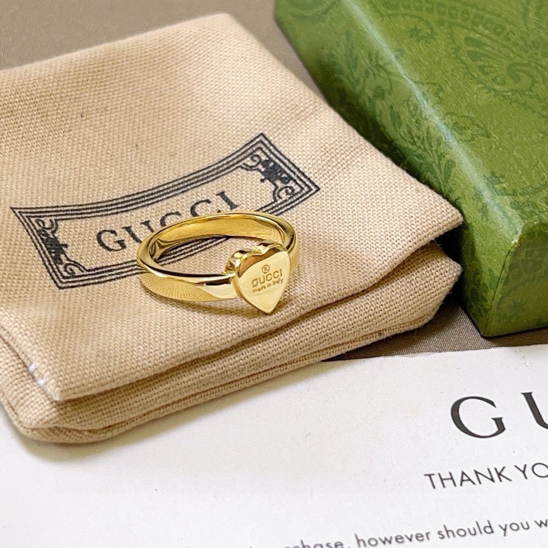 Gucci luxury designer product 8