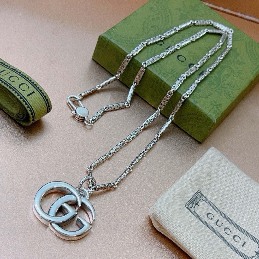 Gucci luxury necklace 3