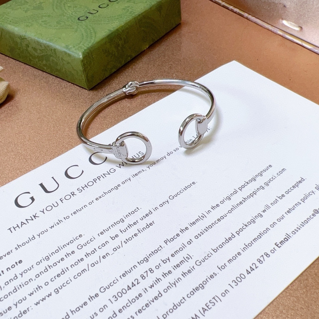 Gucci luxury item 3