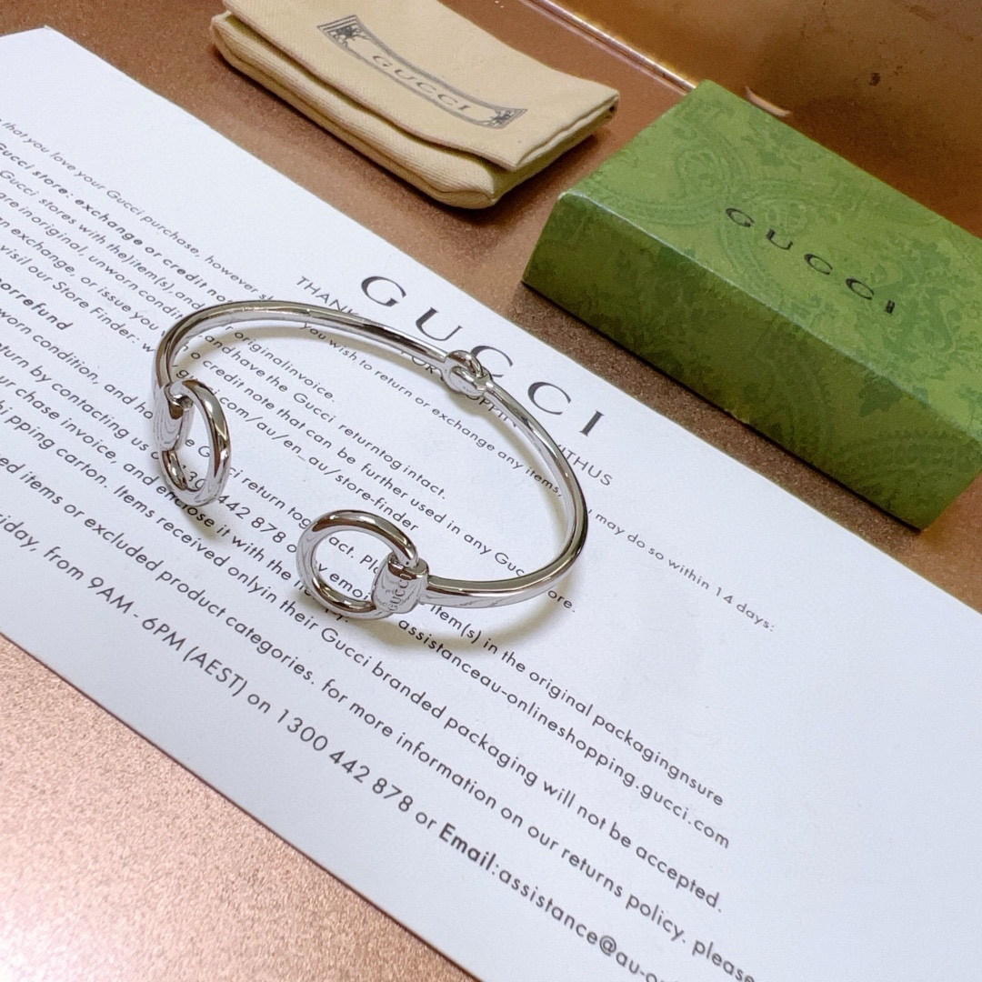Gucci luxury item 6