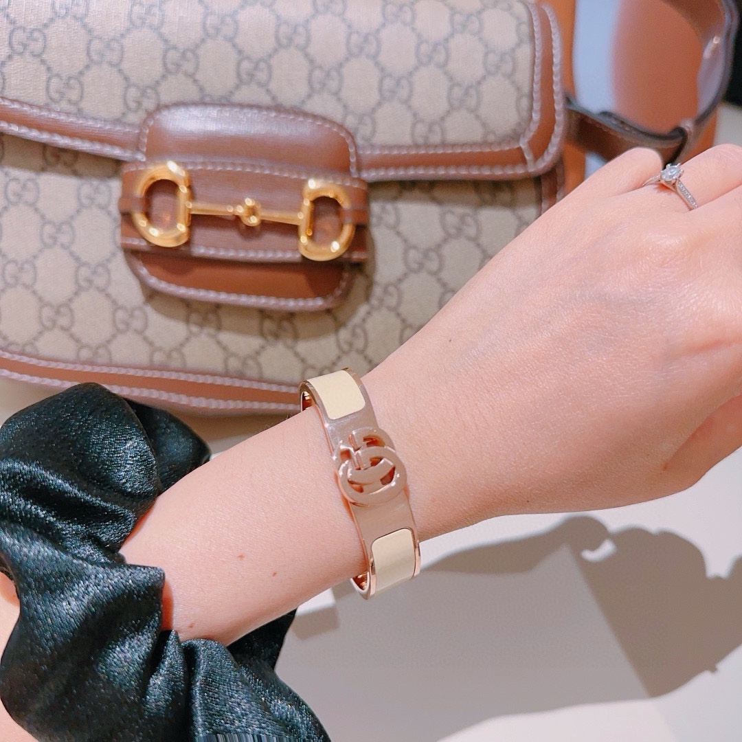 Gucci luxury item 6