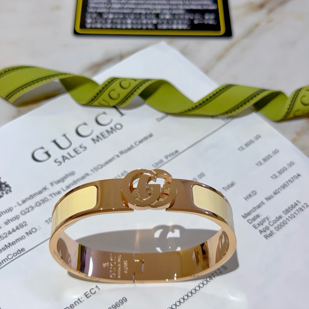 Gucci luxury item 7