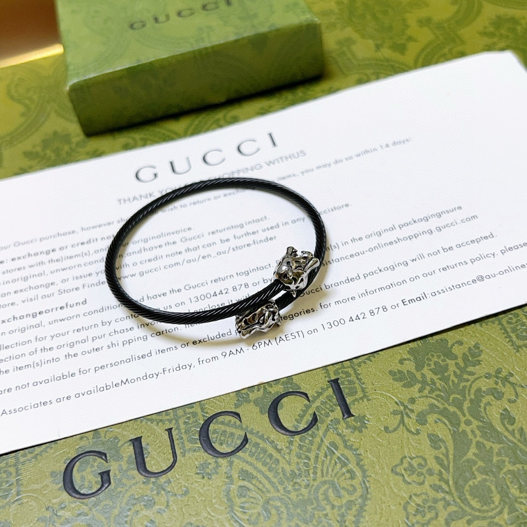 Gucci luxury item 9