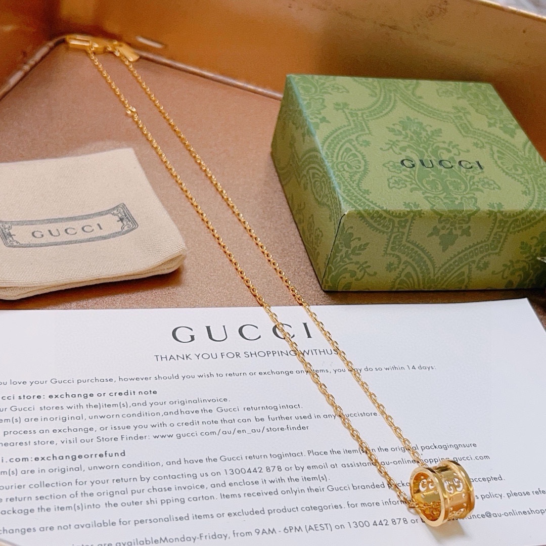 Gucci luxury necklace 8