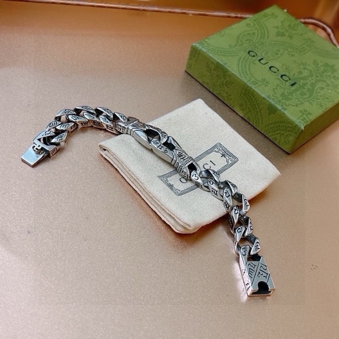 Gucci luxury bracelet 5