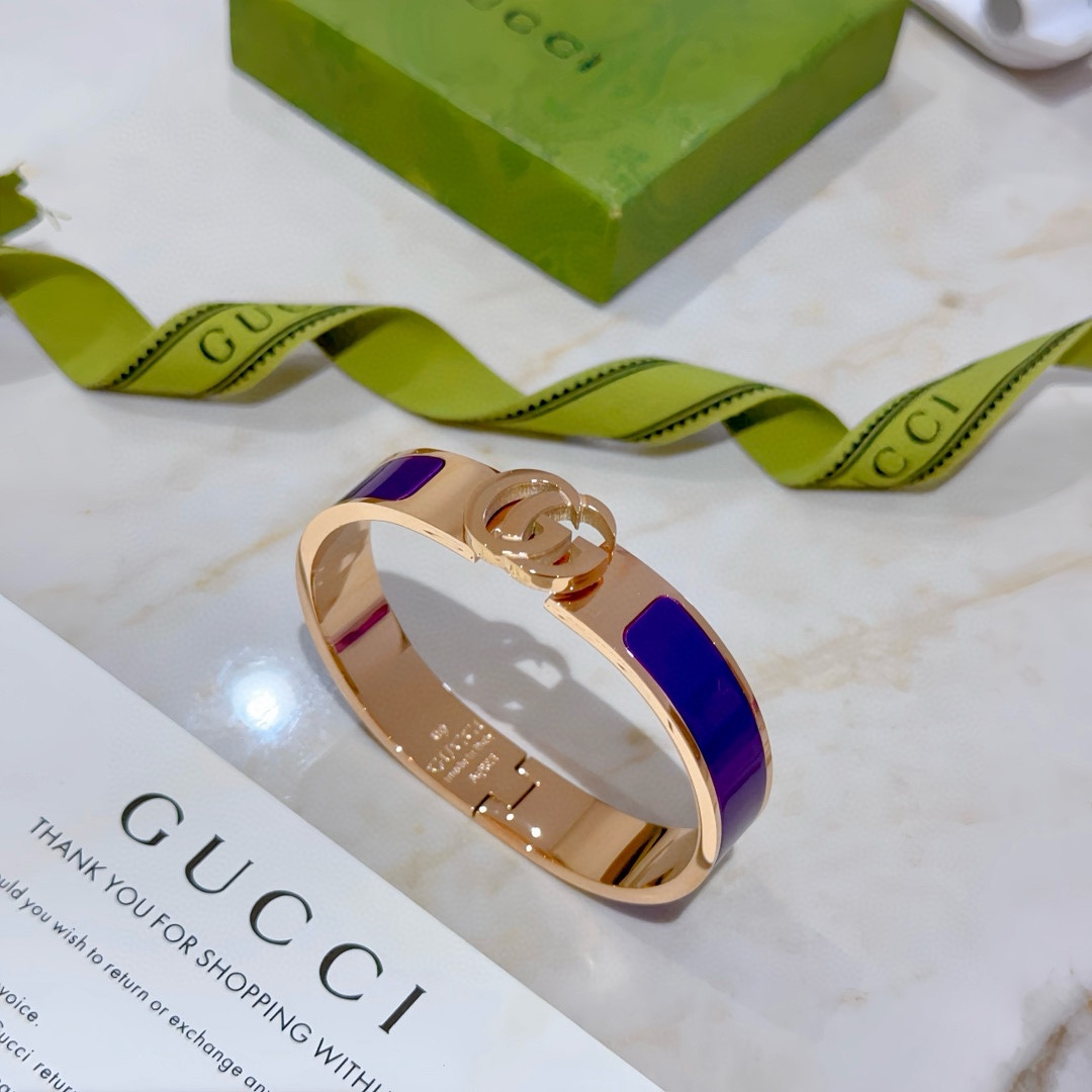 Gucci luxury item 7