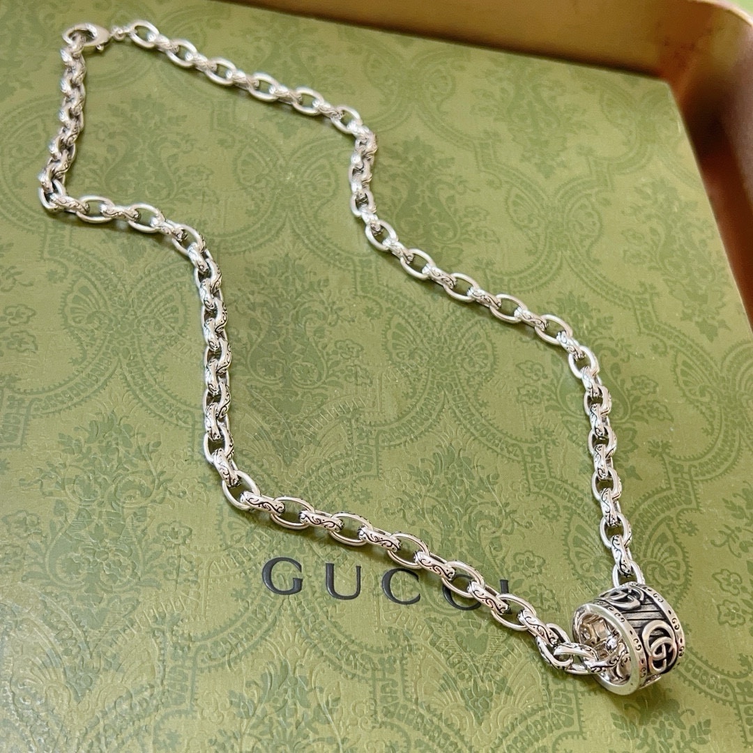 Gucci luxury necklace 4