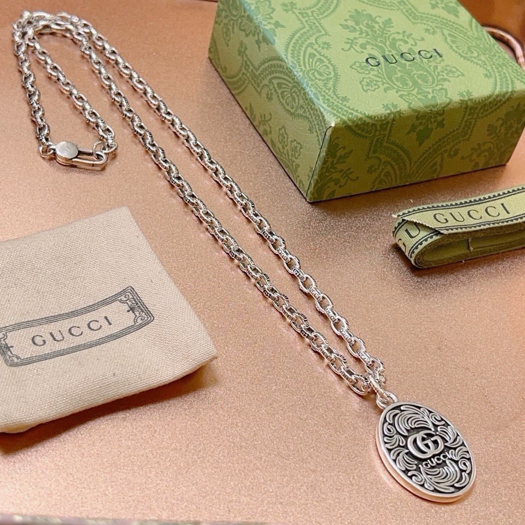 Gucci luxury necklace 5