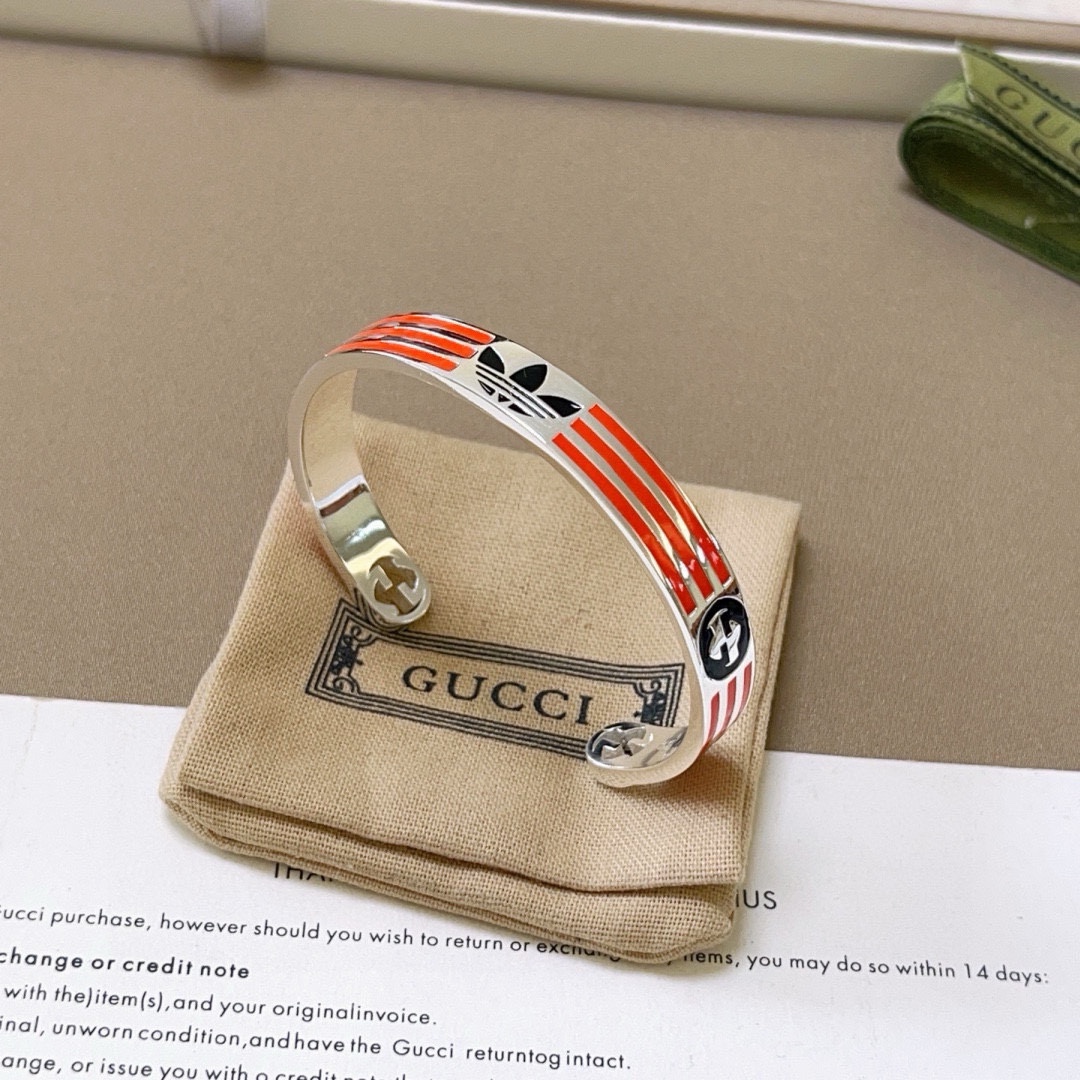 认准独家加厚加宽Gucci古驰手镯手环三叶草独特魅力十足最新款手镯 档次更高明星同款Anger 3