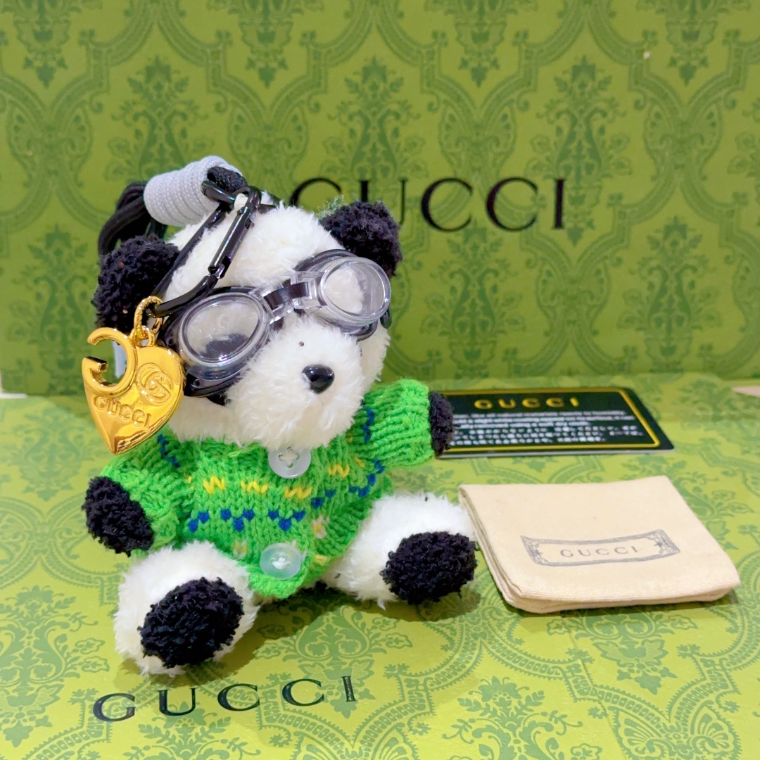 2025款古驰爆款来袭 新品发布 👒Gucci古驰钥匙扣古驰包包扣 最新款包包挂饰档次更高Anger 5