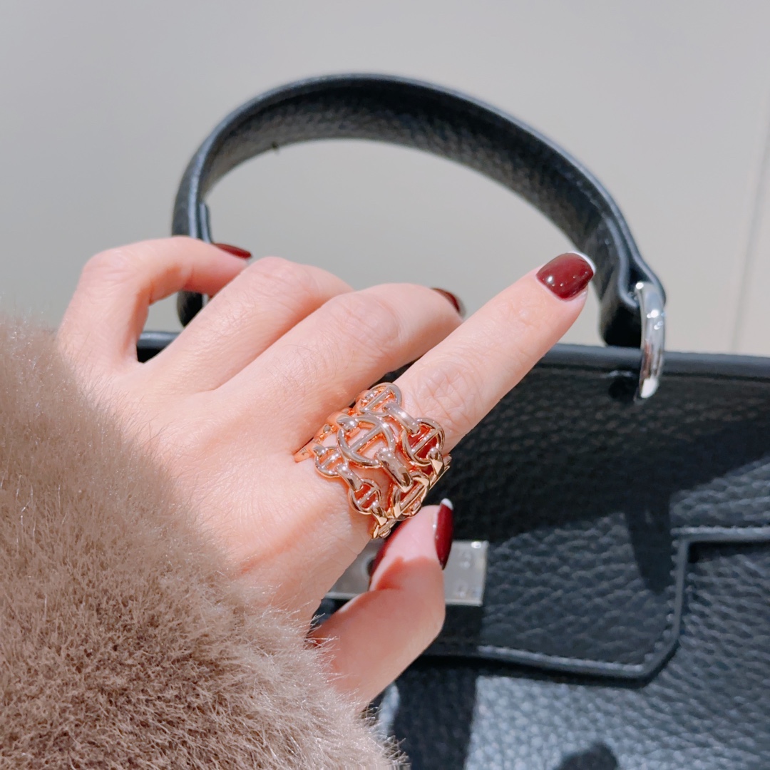 Hermès luxury ring 9