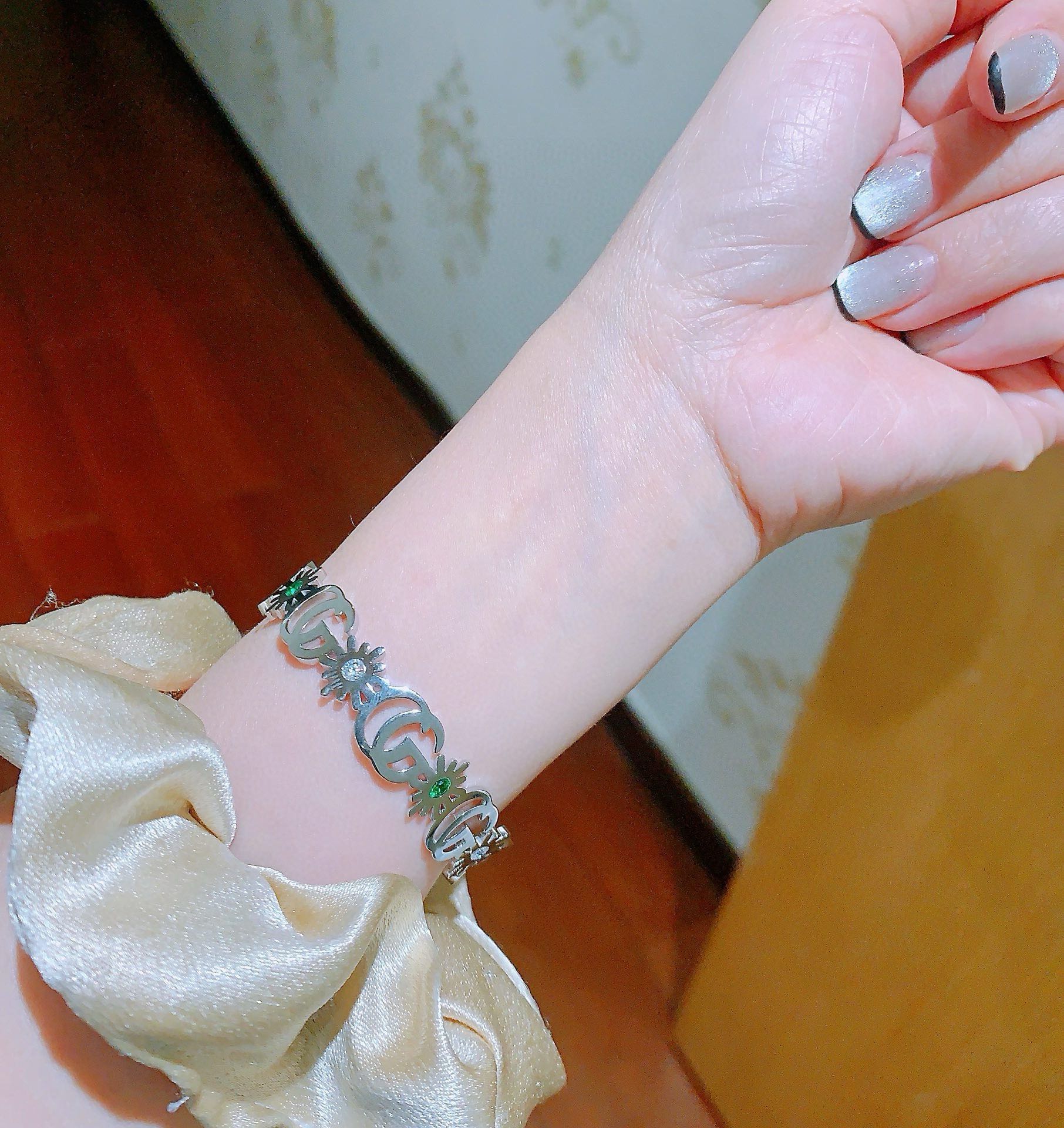 Gucci luxury item 2