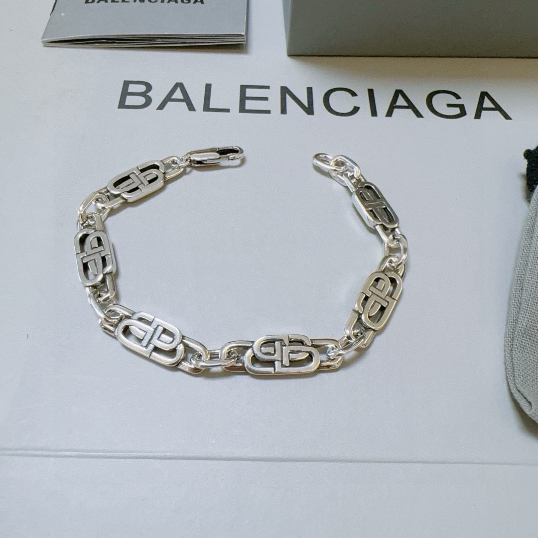Balenciaga luxury bracelet 6
