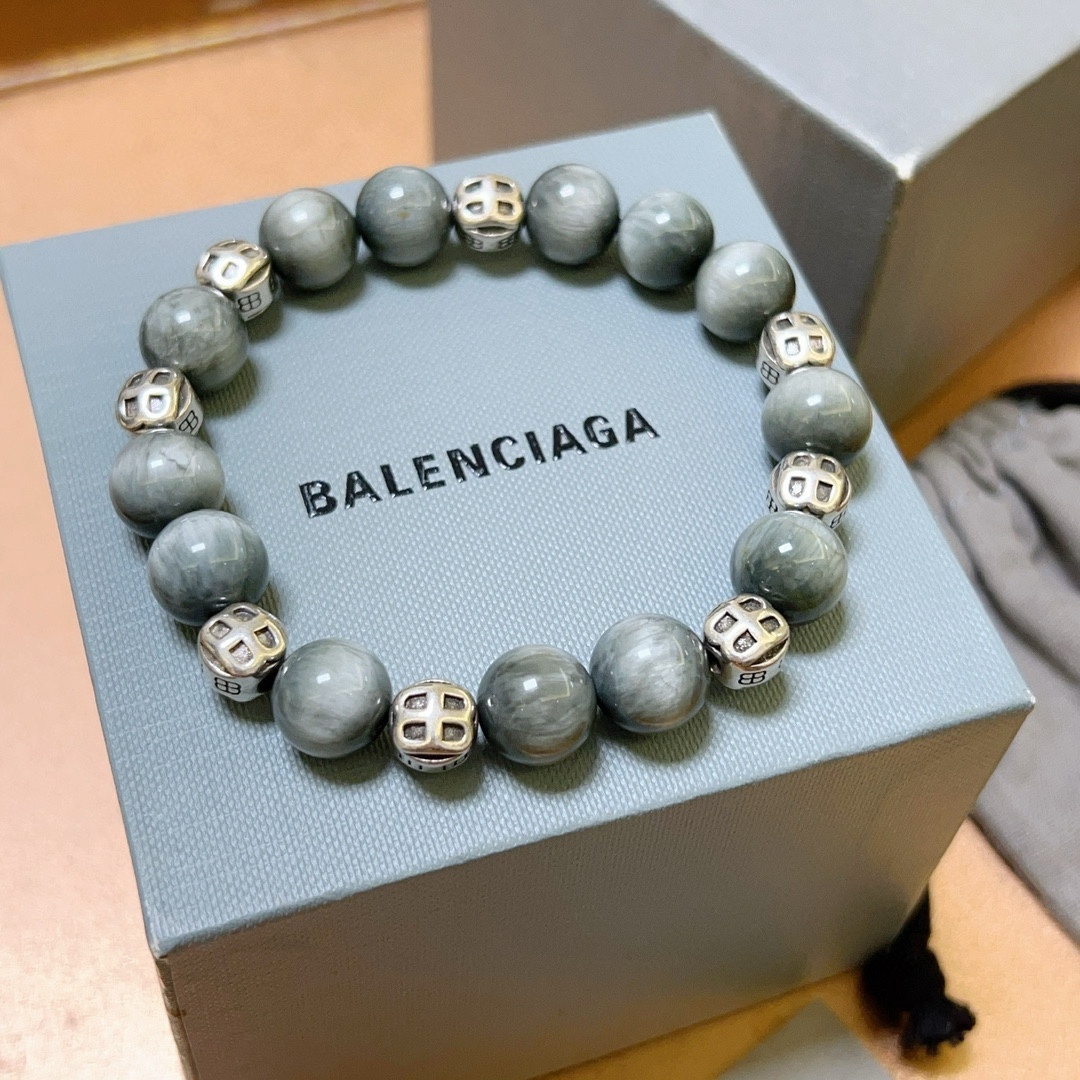 Balenciaga luxury bracelet 4
