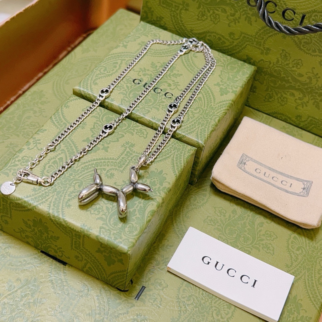 Gucci luxury necklace 6