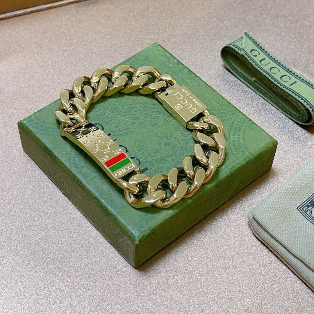 Gucci luxury bracelet 9