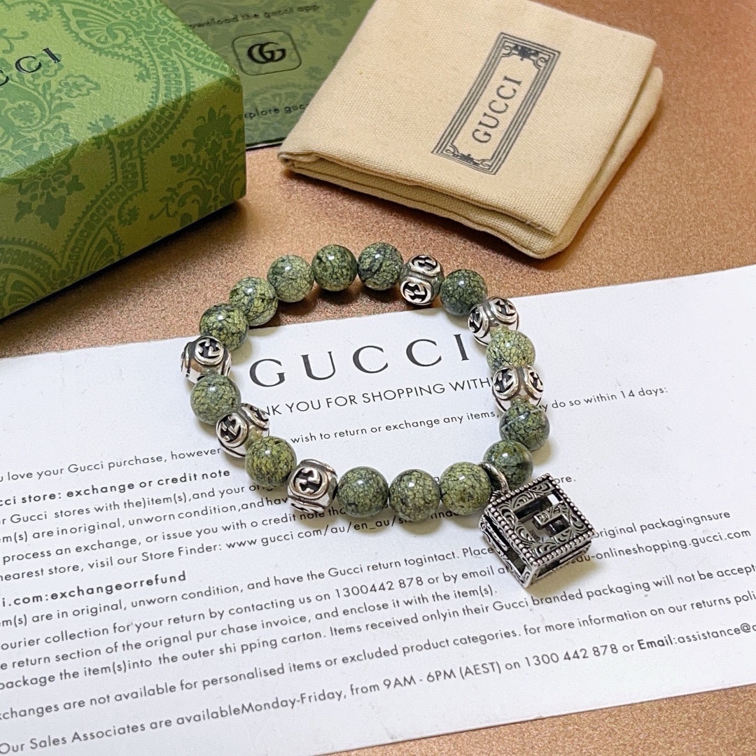 Gucci luxury bracelet 9