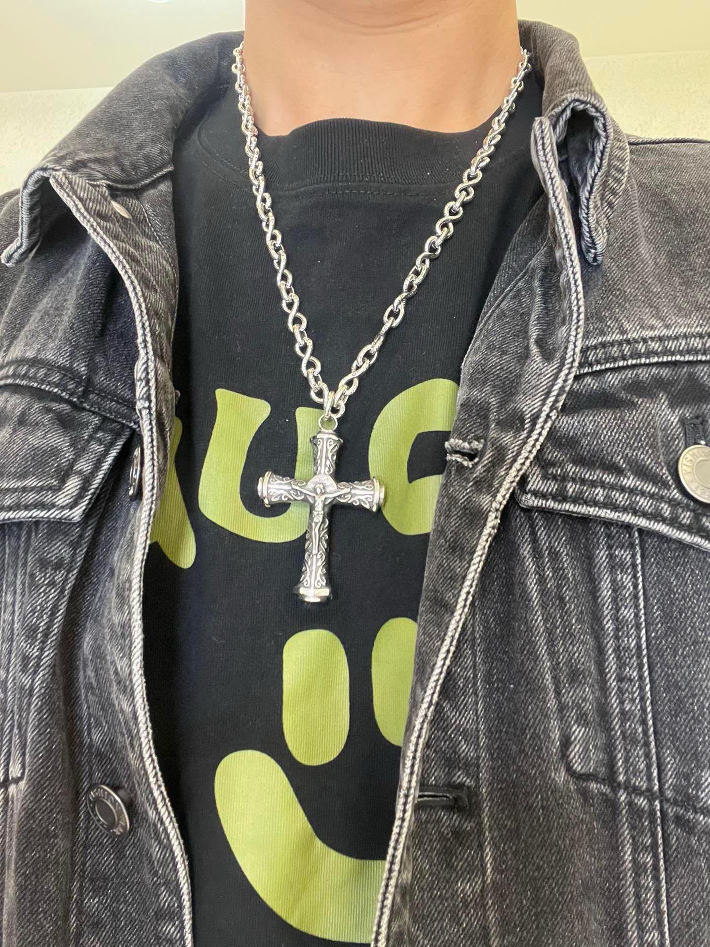 Gucci luxury necklace 9